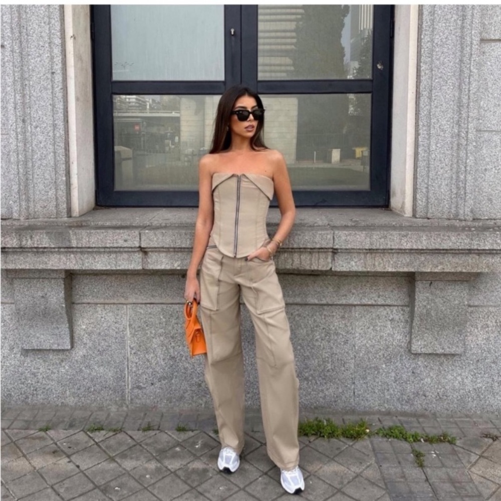 XS blogger fave Zara topstitched bustier cargo strapless top zipper bustier - Picture 3 of 9